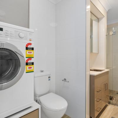 029 Open2view ID628493 33 Bernard Road Padstow Heights 1